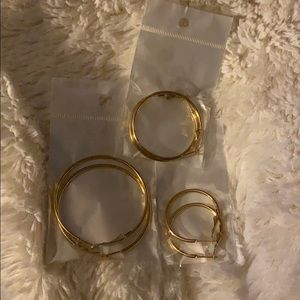 🦋3 Pairs!HYPOALLERGENIC New earrings.. 3 pairs!🦋